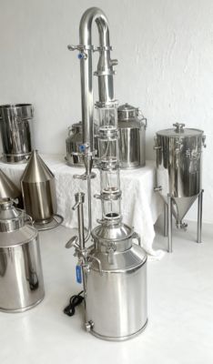 Ein guter Preis. 50L 100L 200L Small Whisky/rum/spirits/ethanol Alcohol Processing Machine Home Electric Heating Distiller Online
